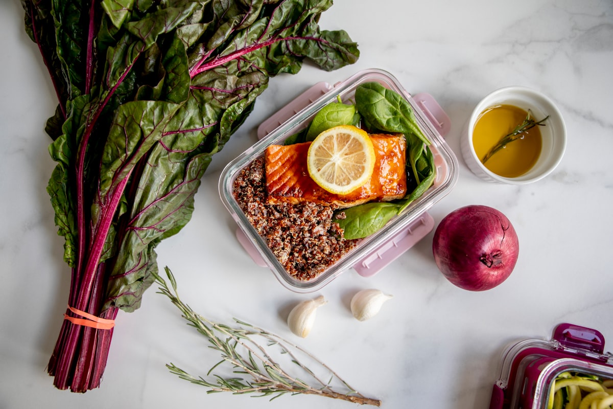 Professional nutrition guidance and dietary strategy
